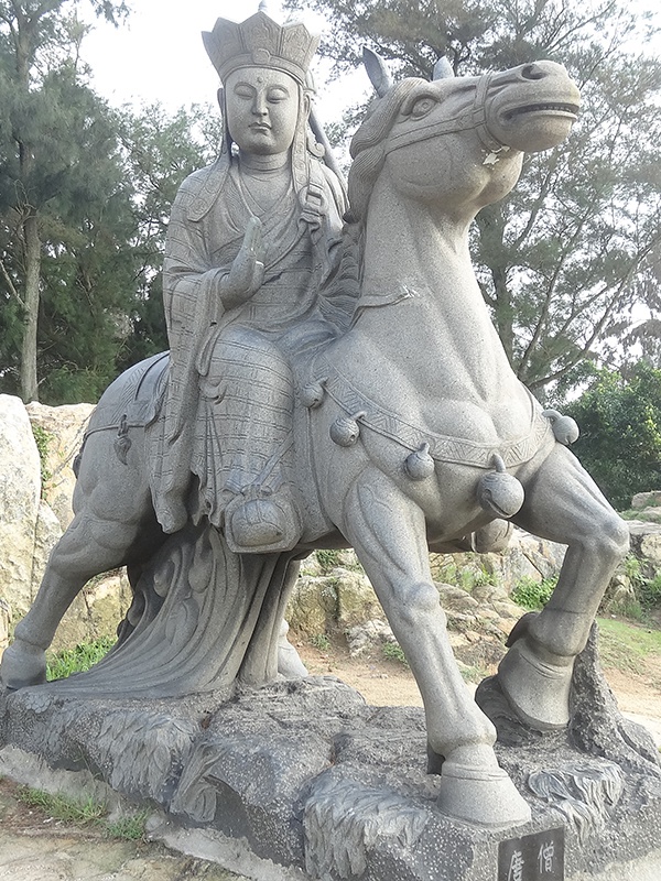 西游记之唐僧石雕像(图1)