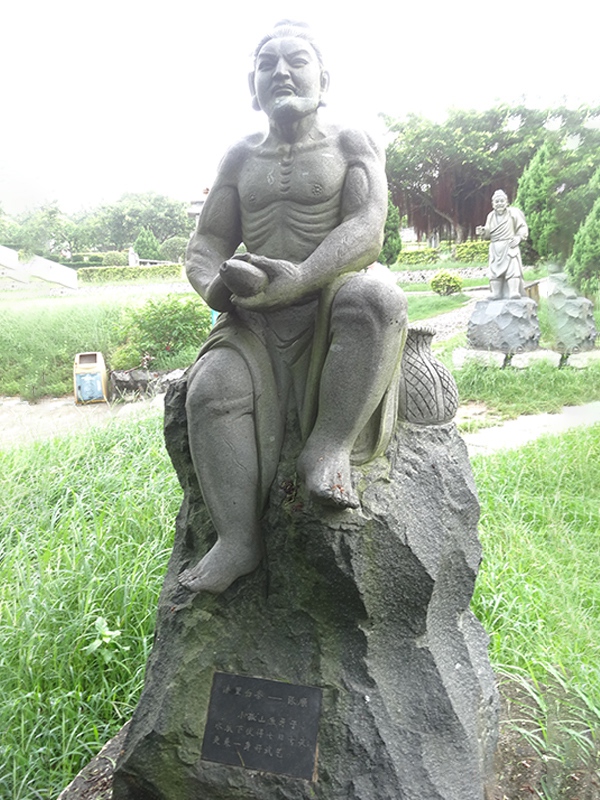 张顺人雕塑(图1)